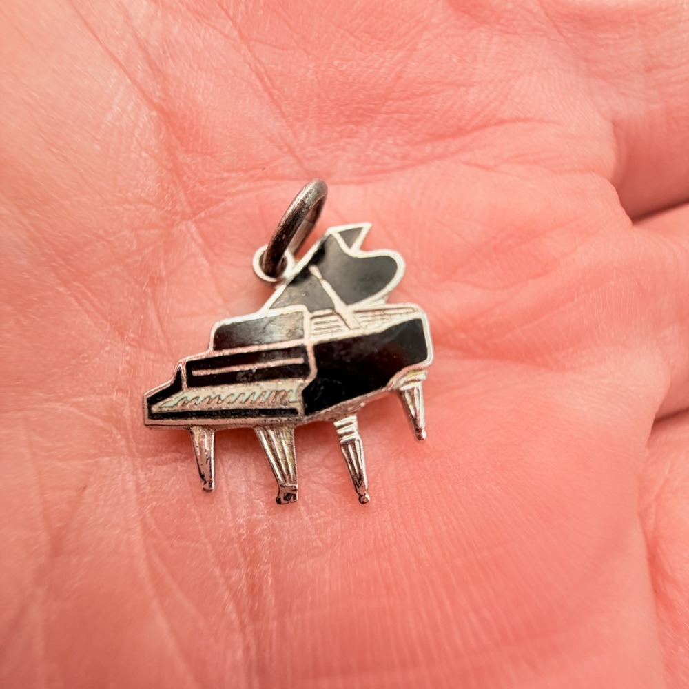 Unbranded Grand Piano Charm Unisex Small Black Silver Sterling Excellent Music